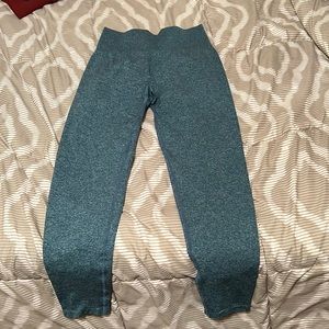 NVGTN workout leggings